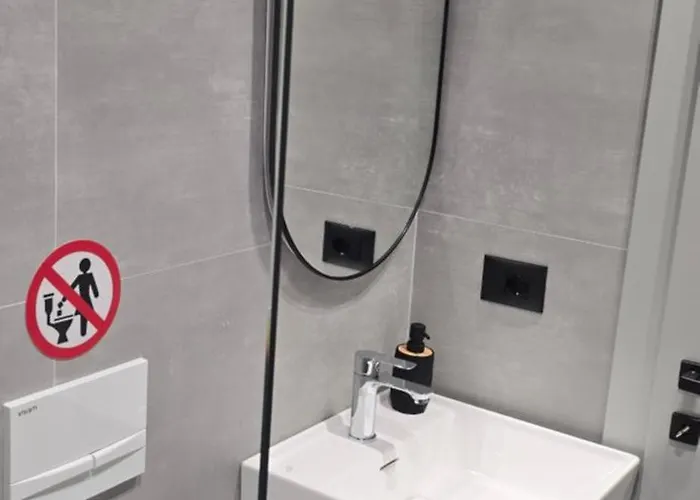 Aparthotel Stay-five 3 Modern Self Check-in Mine Peza 3*