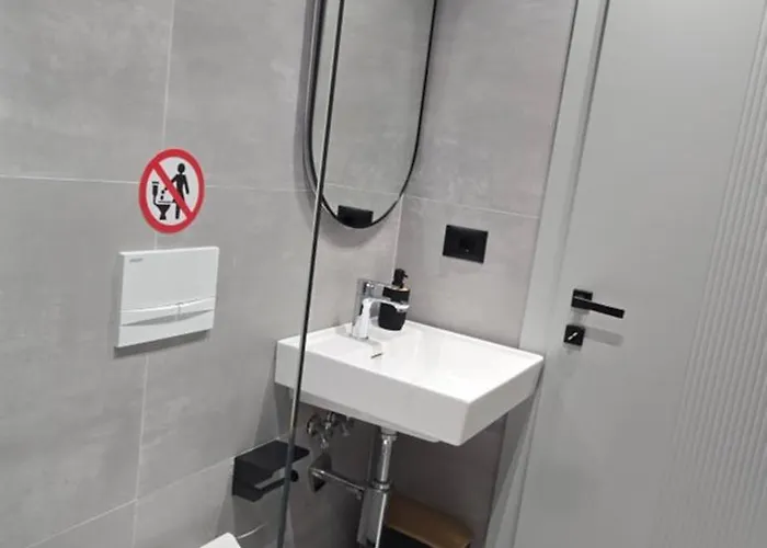 Aparthotel Stay-five 3 Modern Self Check-in Mine Peza Tirana