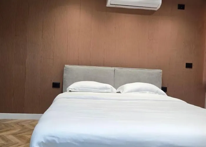 Aparthotel Stay-five 3 Modern Self Check-in Mine Peza 3*