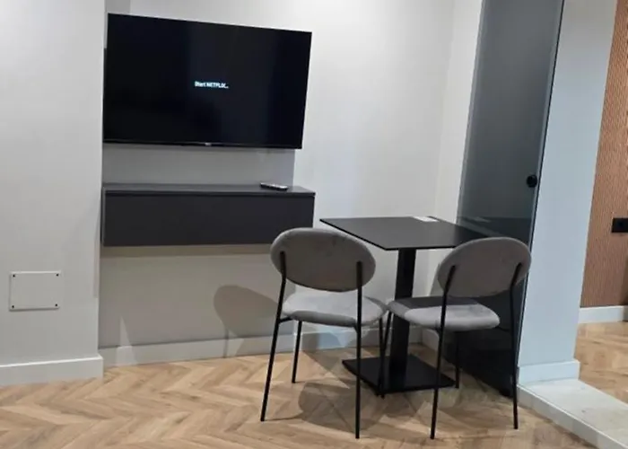 Stay-five 3 Modern Self Check-in Mine Peza Appart hôtel