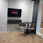 Aparthotel Stay-five 3 Modern Self Check-in Mine Peza Tirana