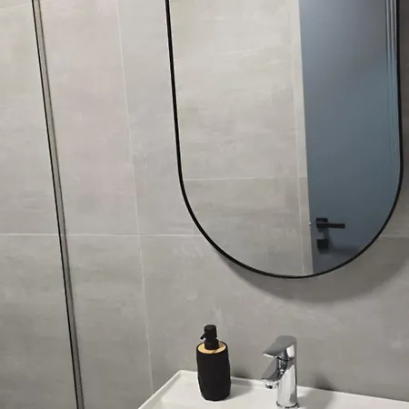 Ξενοδοχείο με διαμερίσματα Stay-five 3 Modern Self Check-in Mine Peza 3*